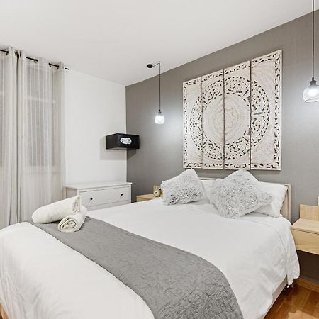 Urbanchicmalaga 2Bedroom Oasis In Historic Malaga Centre Zewnętrze zdjęcie