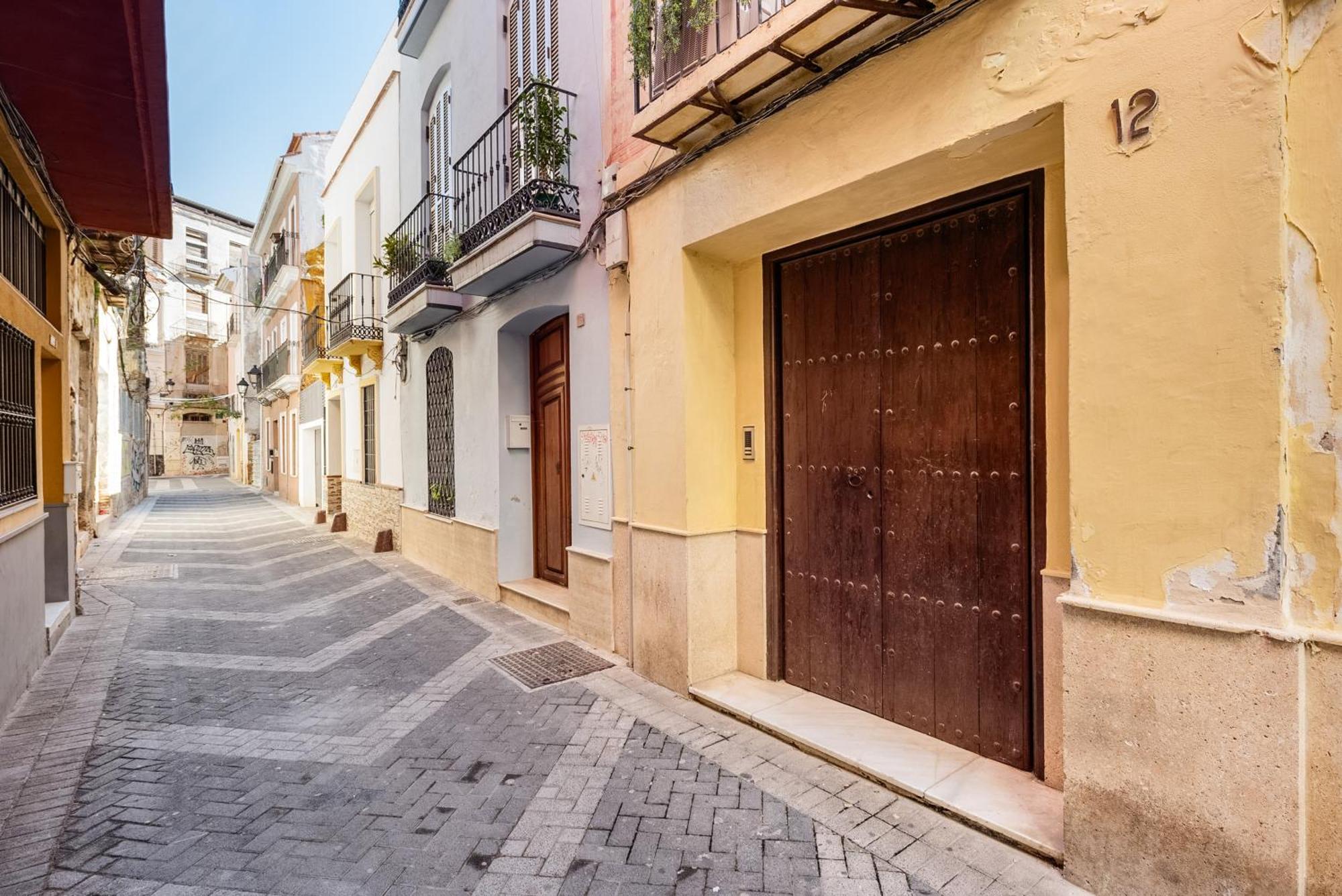 Urbanchicmalaga 2Bedroom Oasis In Historic Malaga Centre Zewnętrze zdjęcie