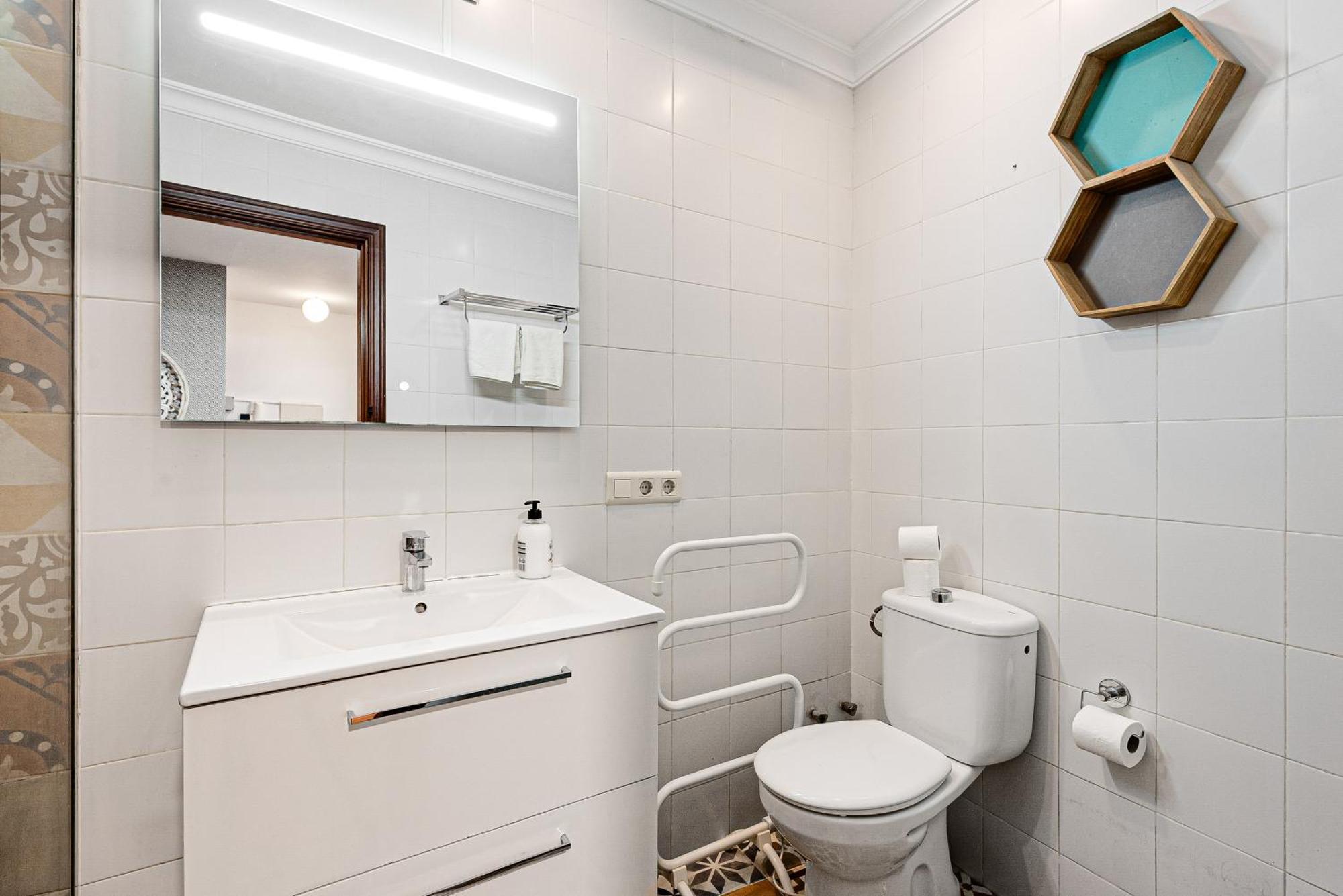 Urbanchicmalaga 2Bedroom Oasis In Historic Malaga Centre Zewnętrze zdjęcie