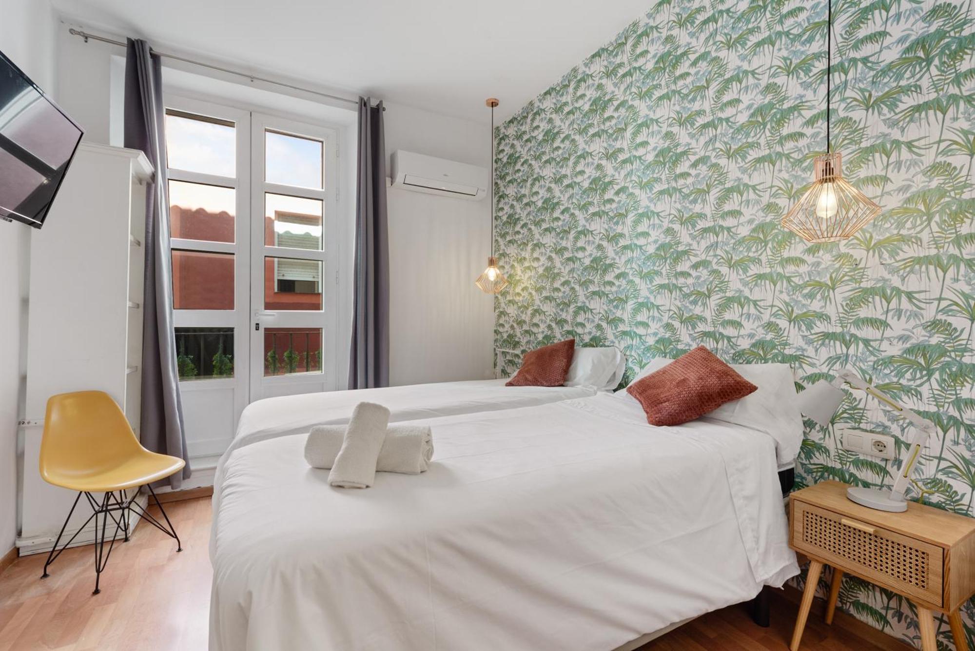 Urbanchicmalaga 2Bedroom Oasis In Historic Malaga Centre Zewnętrze zdjęcie