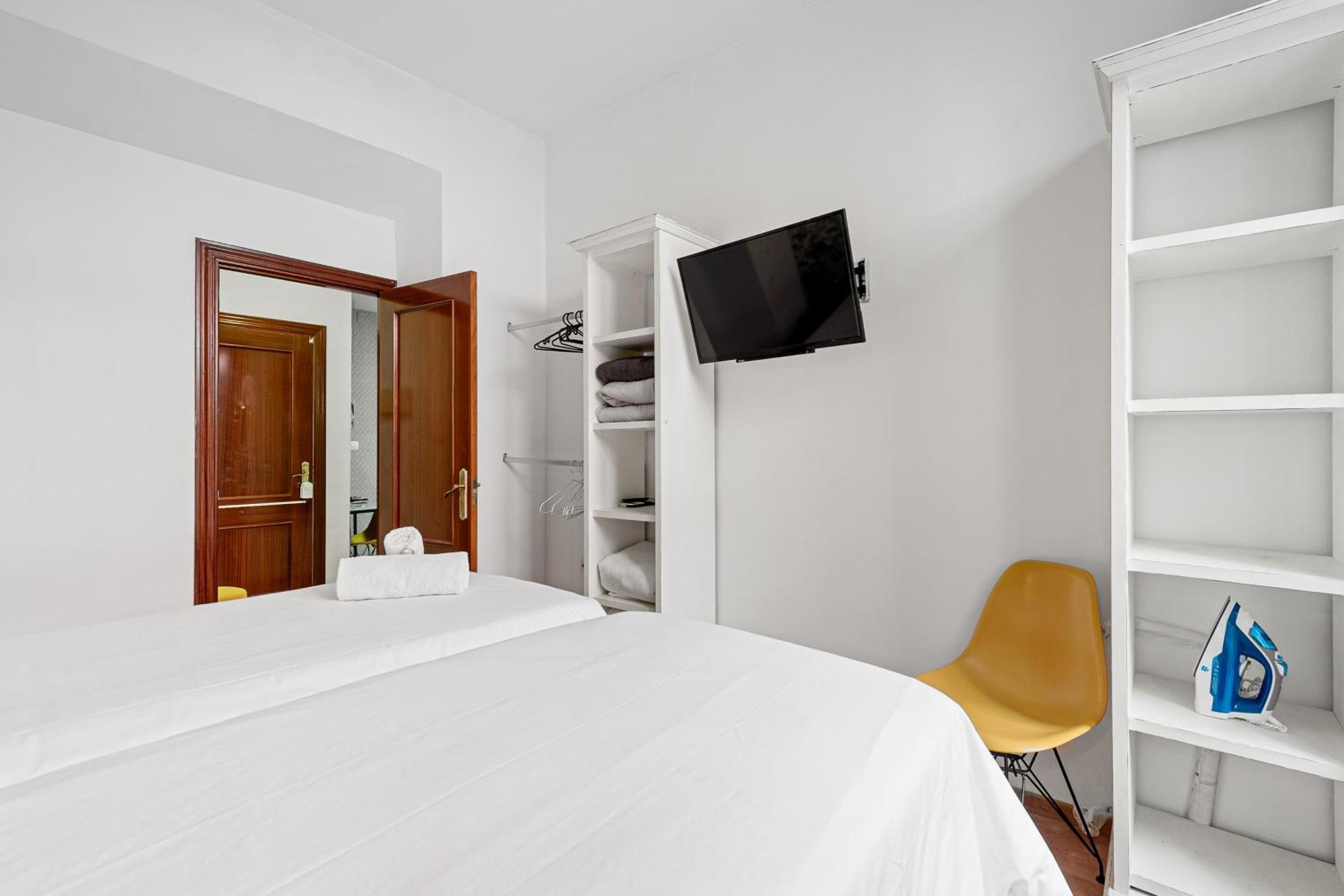 Urbanchicmalaga 2Bedroom Oasis In Historic Malaga Centre Zewnętrze zdjęcie