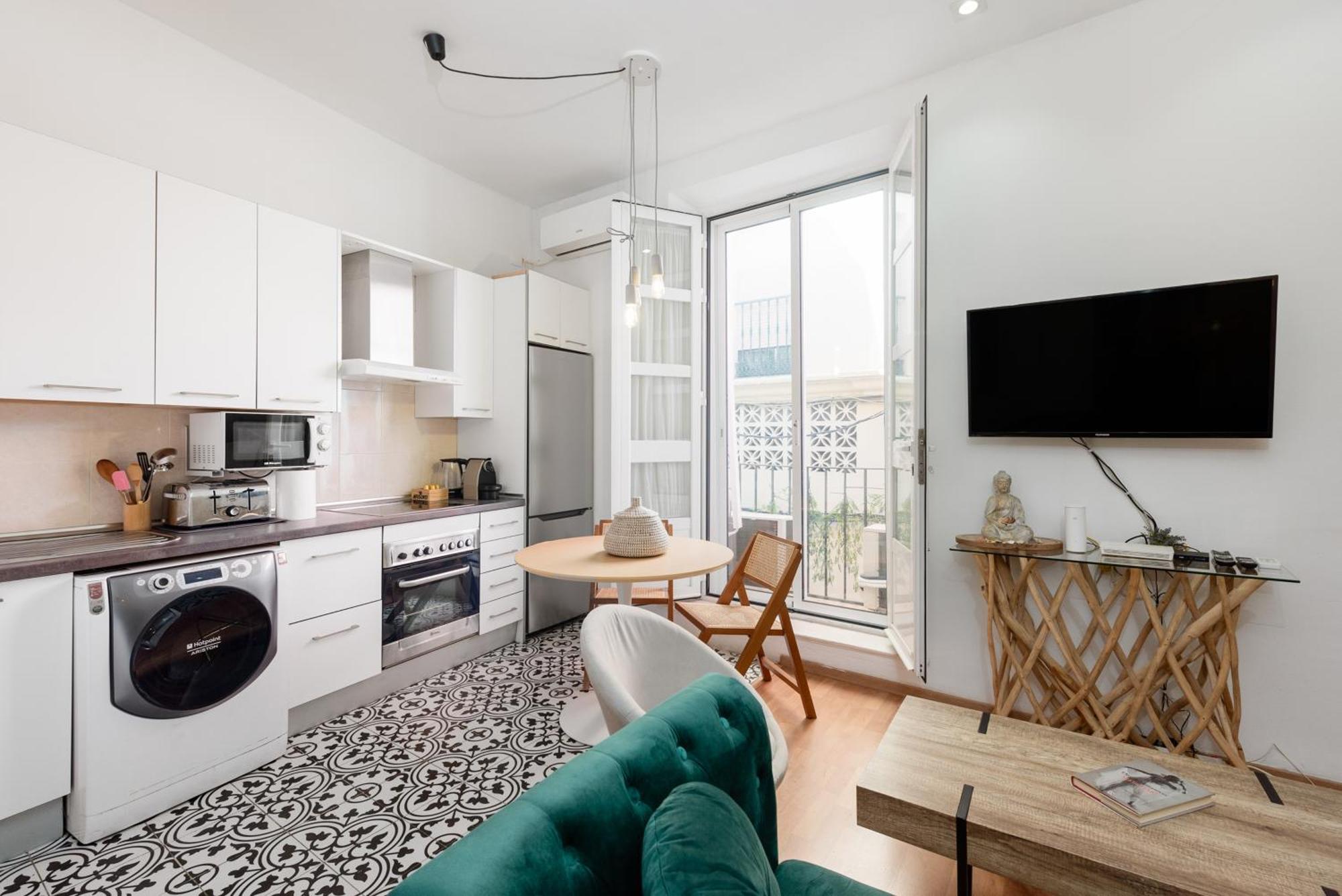 Urbanchicmalaga 2Bedroom Oasis In Historic Malaga Centre Zewnętrze zdjęcie