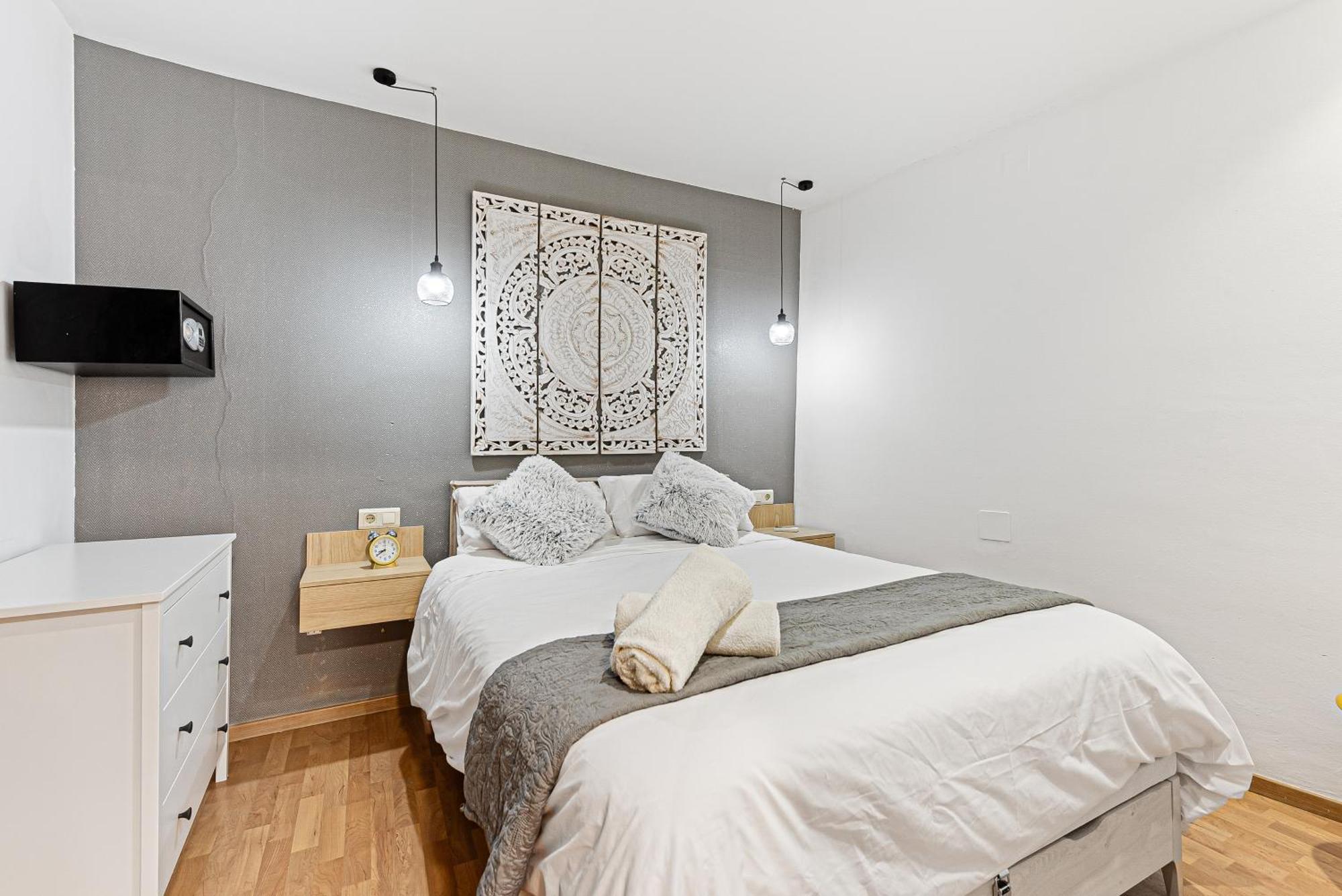 Urbanchicmalaga 2Bedroom Oasis In Historic Malaga Centre Zewnętrze zdjęcie
